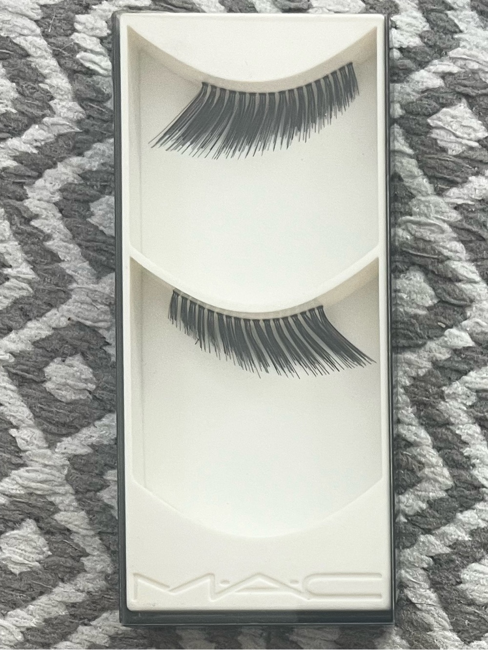 MAC Cosmetics False Eyelashes #23. Discontinued!